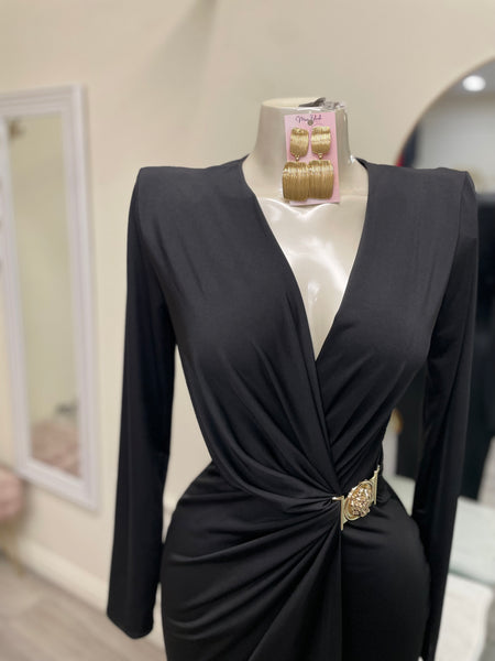 THE EVERLI MIDI DRESS