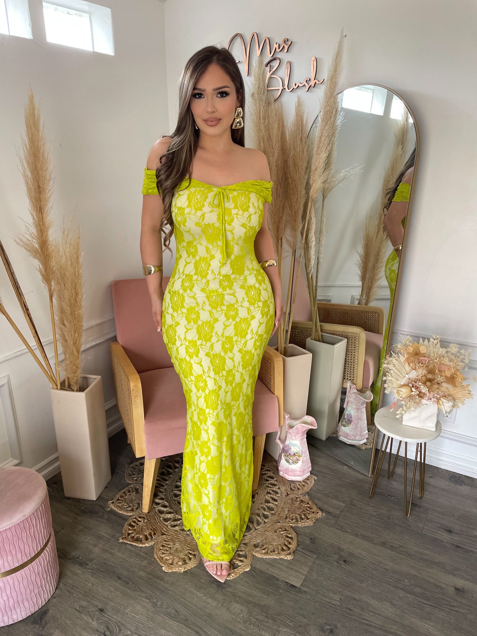 PENELOPE LACE MIDI Mrs. Blush PENELOPE LACE MIDI Mrs. Blush