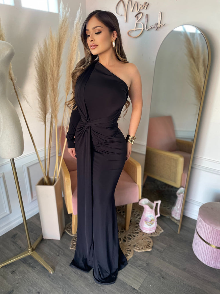 ALISSA COUTURE DRESS Mrs. Blush ALISSA COUTURE DRESS Mrs. Blush