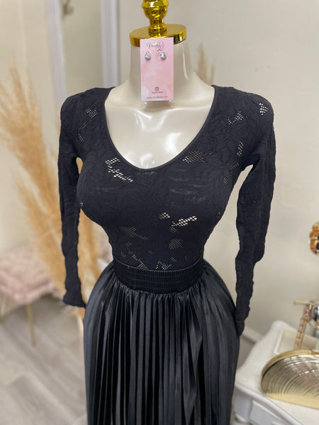 SIENNA LACE BODYSUIT