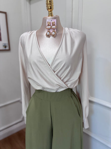 DRAPED V NECK TOP- CREAM