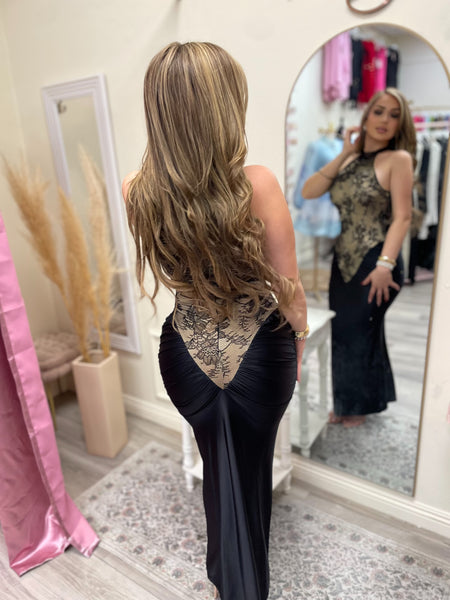 LACE HOURGLASS DRESS