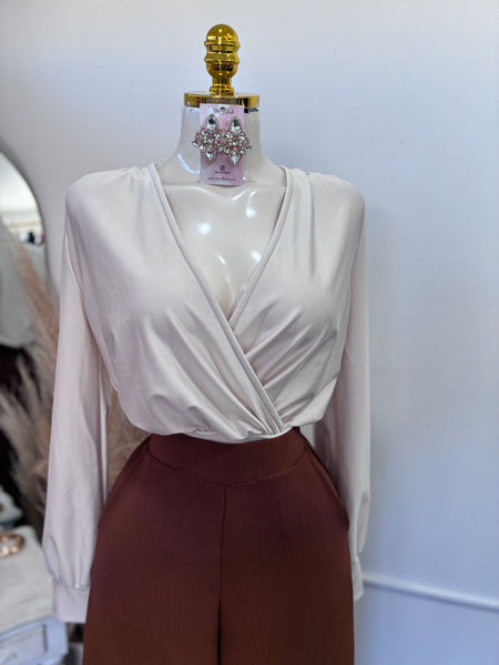 DRAPED V NECK TOP- CREAM