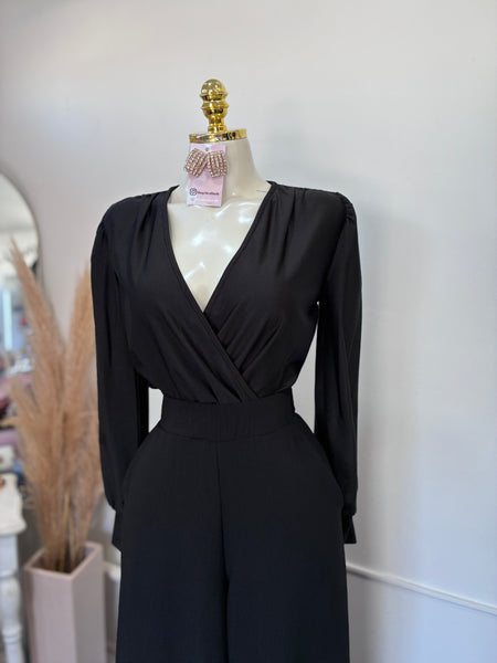 DRAPED V NECK TOP