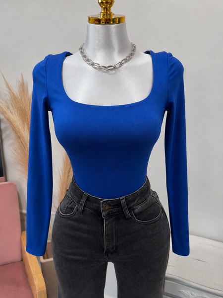 ESSENTIAL SQUARE NECK TOP- BLUE