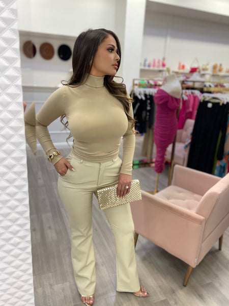 SMOOTH TURTLENECK- NUDE