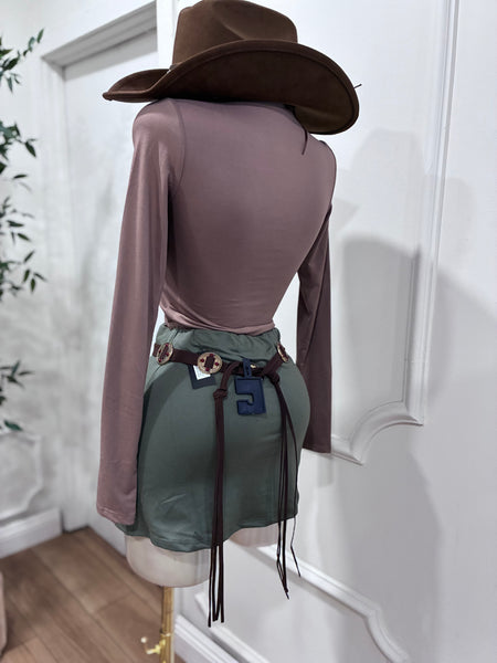 MILA STRETCH SKORT- OLIVE
