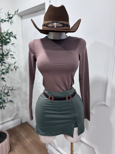 MILA STRETCH SKORT- OLIVE