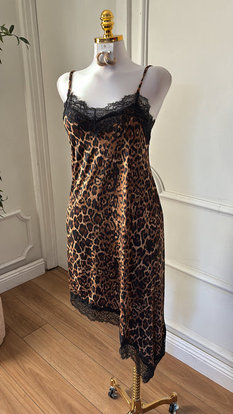 LEOPARD AFFAIR MIDI DRESS