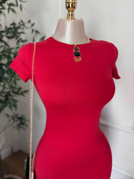 SCULPTED PERFECTION MIDI DRESS- RED