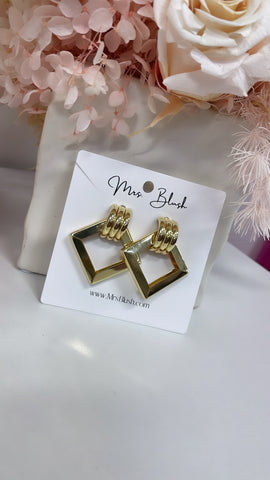 STACEE EARRINGS