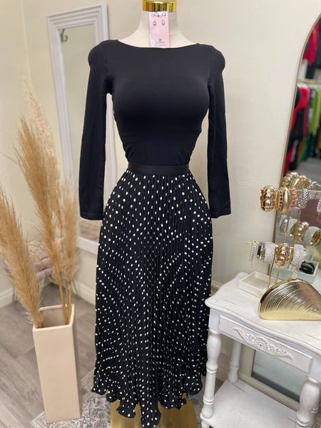 POLKA DOT PLEATED SKIRT