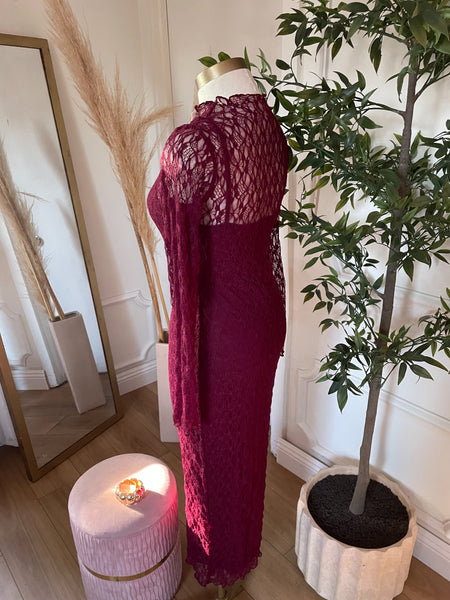 NOELLE LACE DRESS- MERLOT
