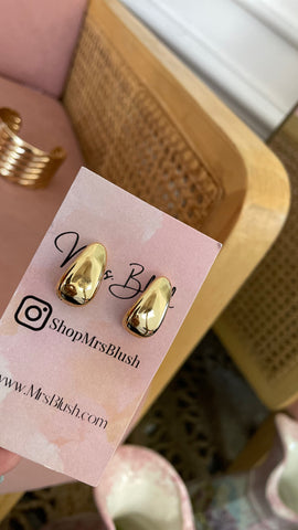 ON POINT EARRINGS