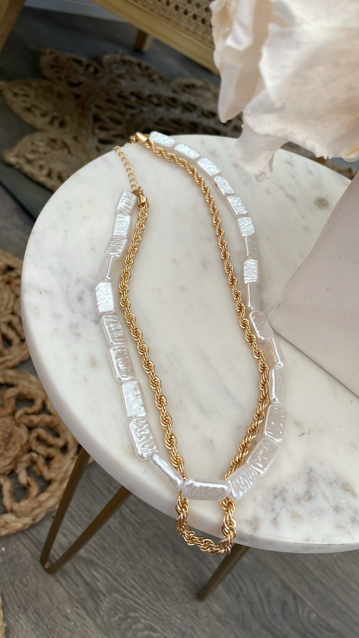 LAUREN NECKLACE