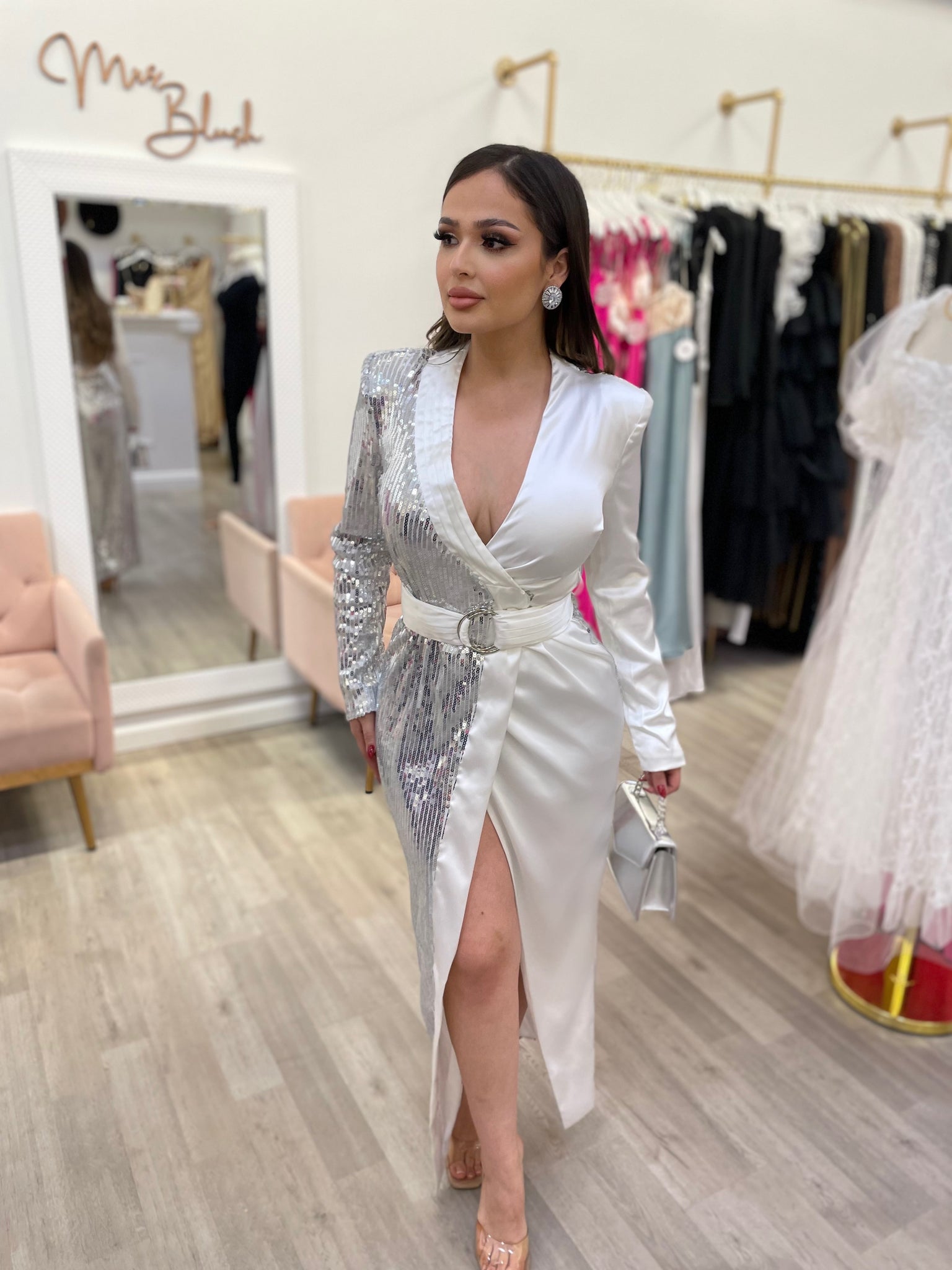 KHLOE WRAP MIDI- WHITE Mrs. Blush KHLOE WRAP MIDI- WHITE Mrs. Blush