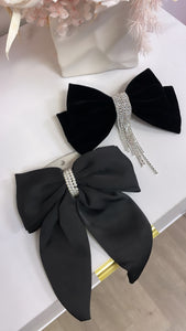 HAIR BOWS