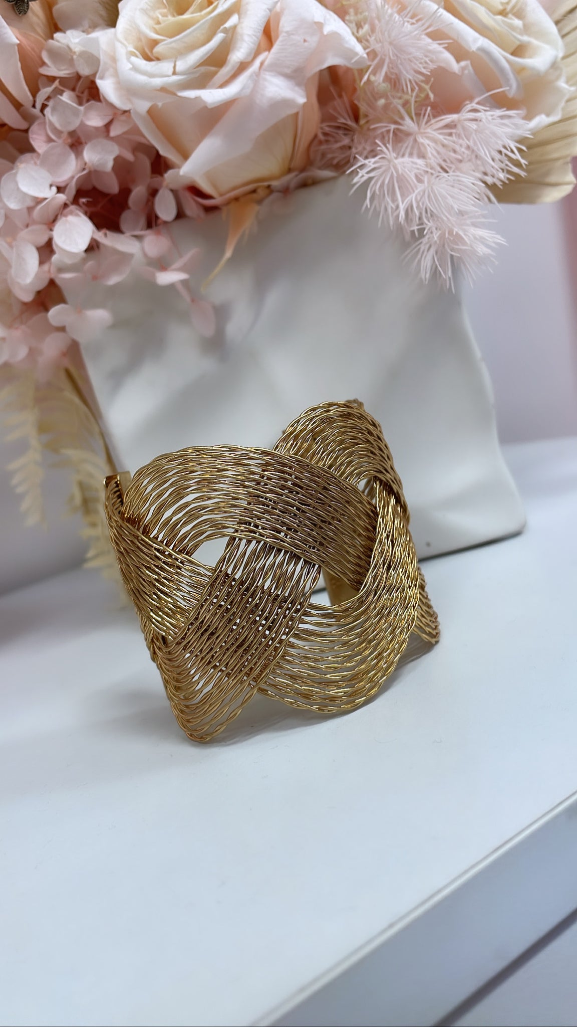 ARIANA CUFF