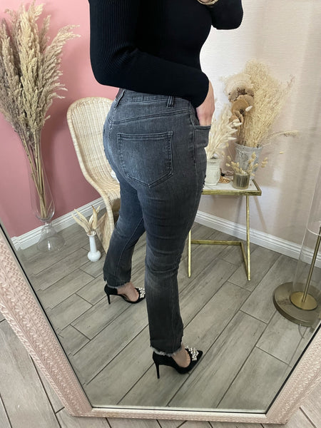 EMMA JEANS- GRAY WASH