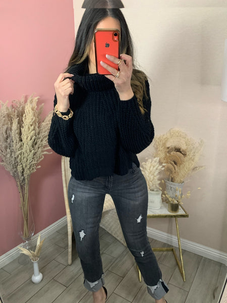 CASSANDRA SWEATER TOP