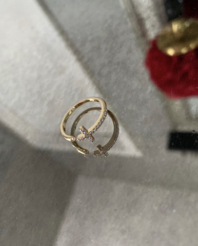 'CROSS' RING