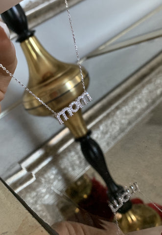 'MOM' EMBELLISHED NECKLACE -silver