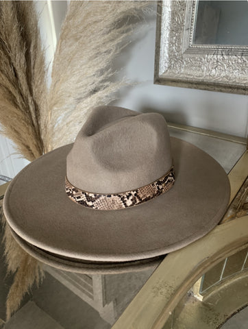 DESERT HIGHWAY HAT- MOCHA