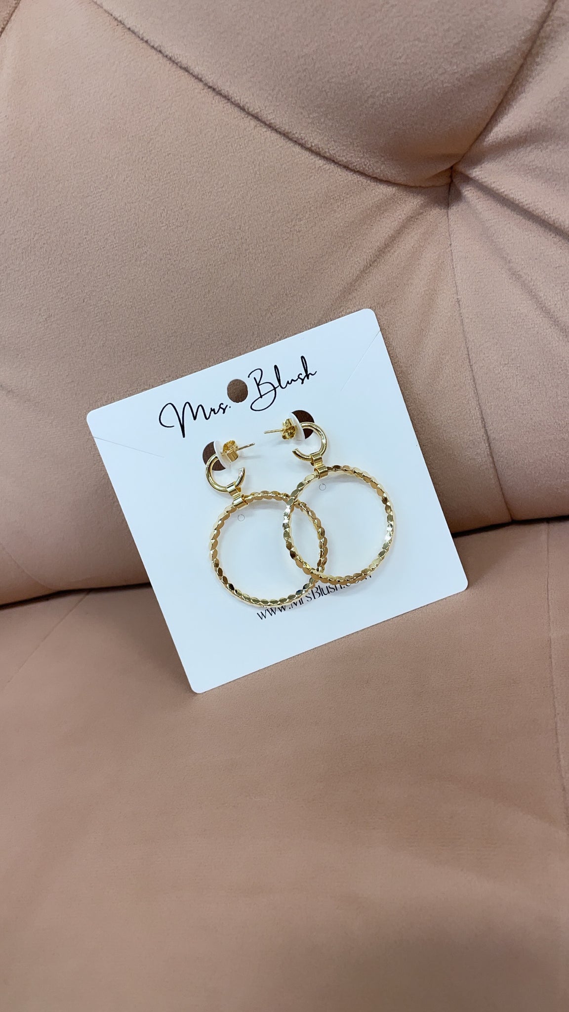 ANAHI EARRINGS