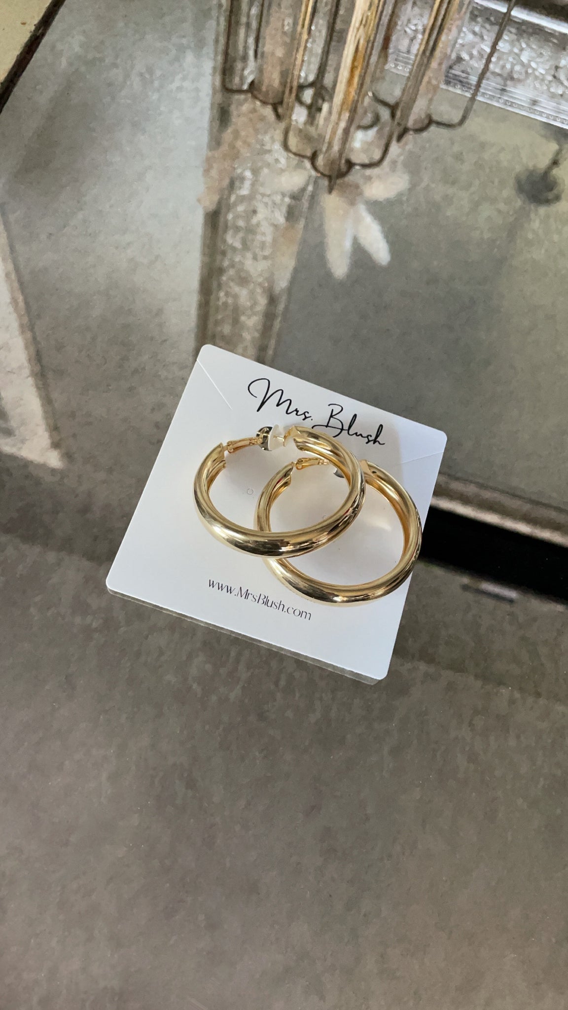 ‘ASHLEY’ HOOP EARRINGS