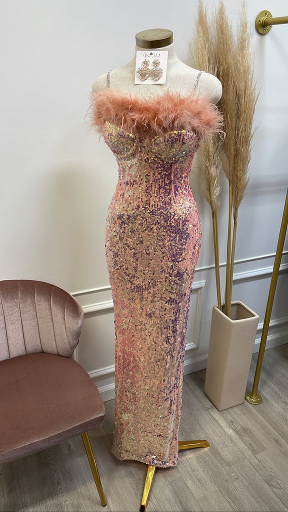 tiffany pink dress Tiffany Haddish Pink Long Dress Golden Globes 2020
