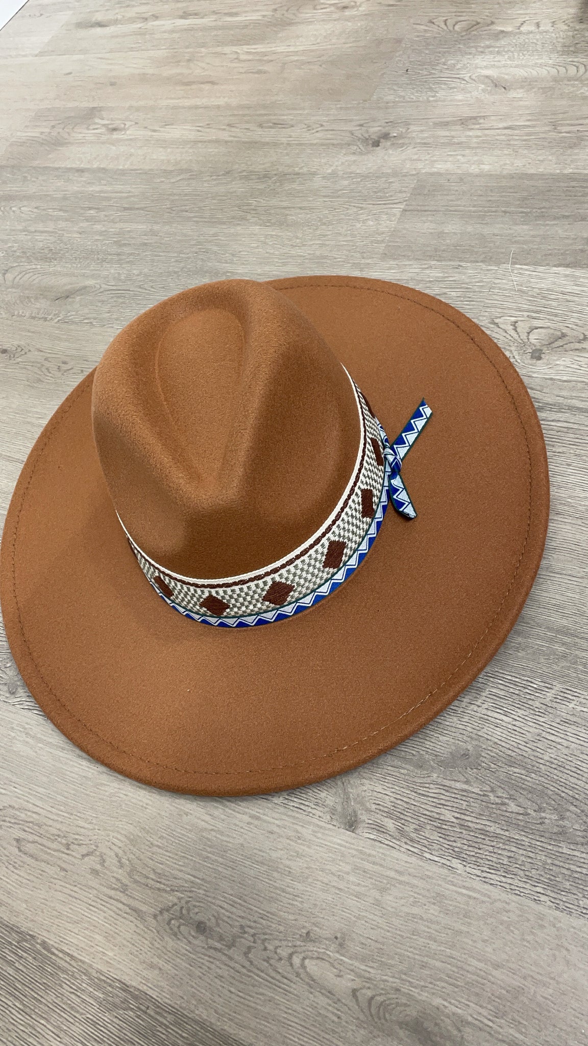 KAILEY WIDE BRIM HAT