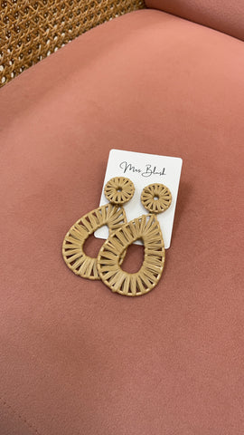 KELLIE EARRINGS-TAN