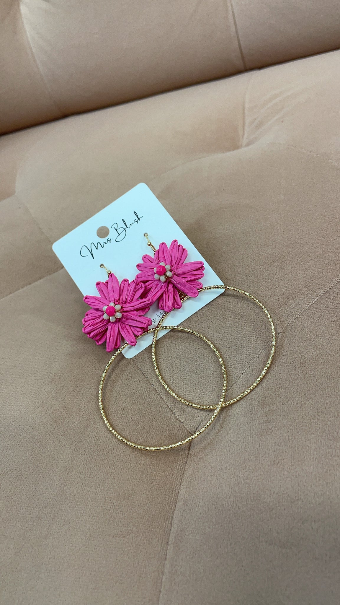 ‘MICHELLE’ Earrings-pink