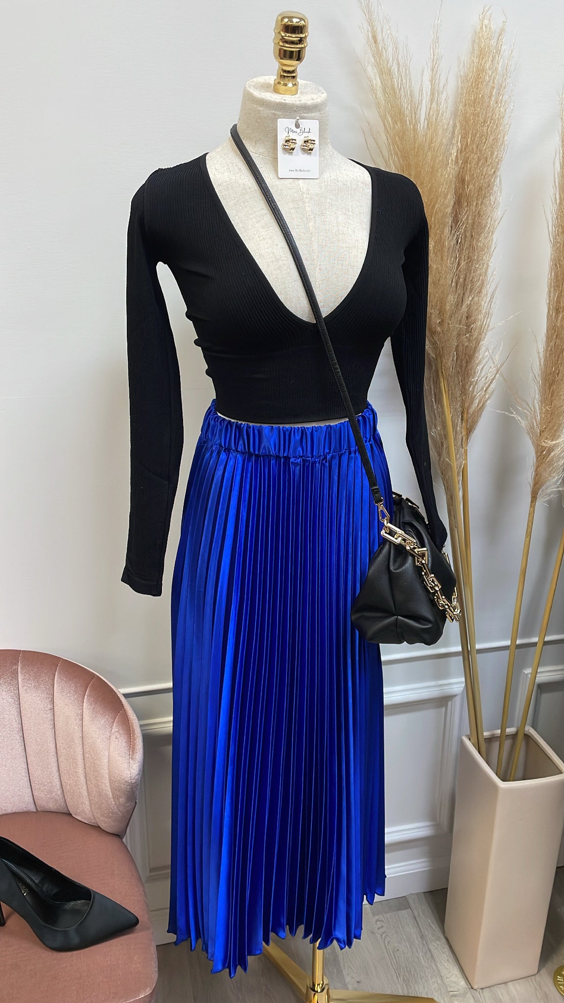 GIA TOP-BLACK