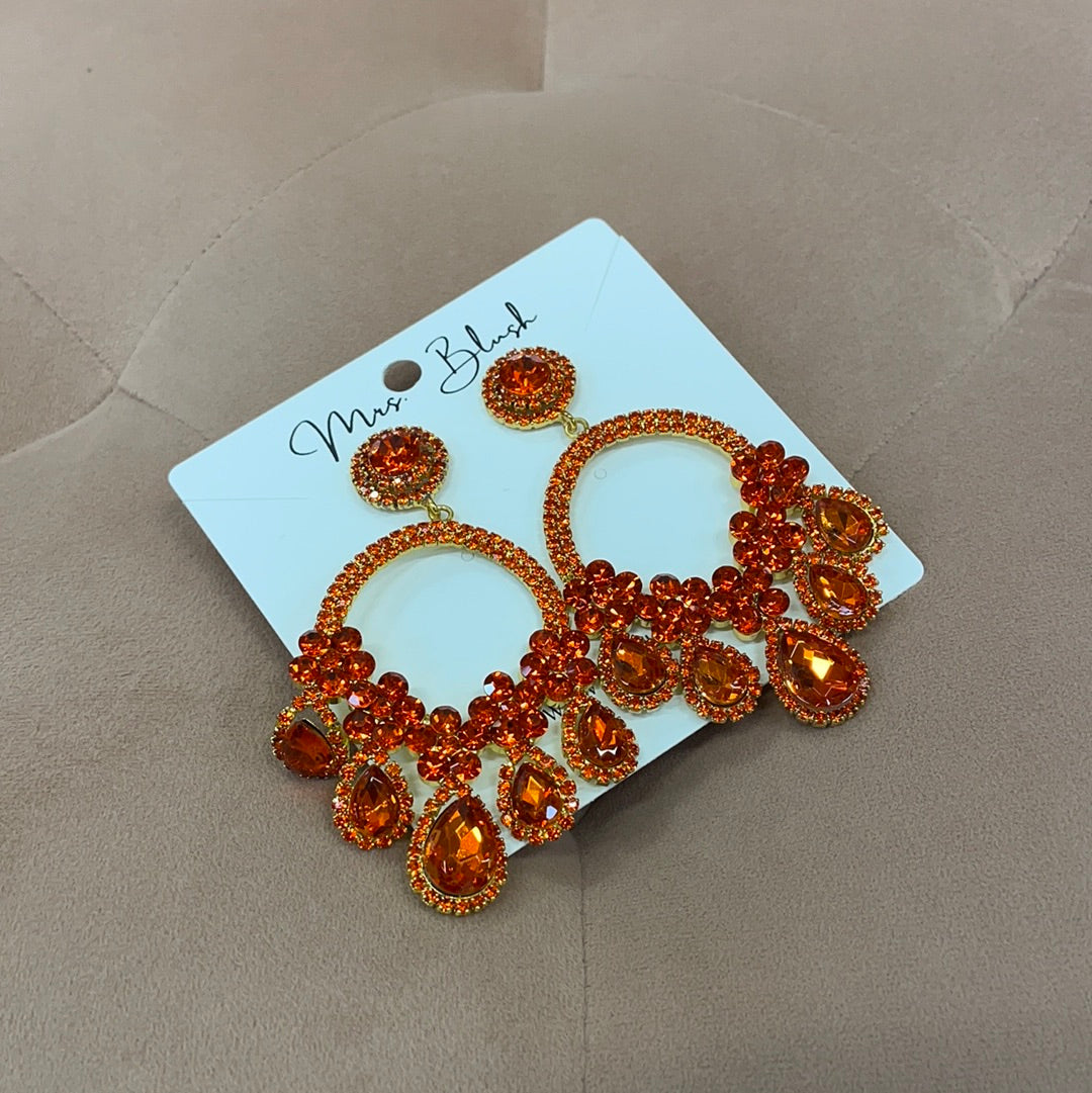 ‘GLAMOROUS LIFE’ EARRINGS