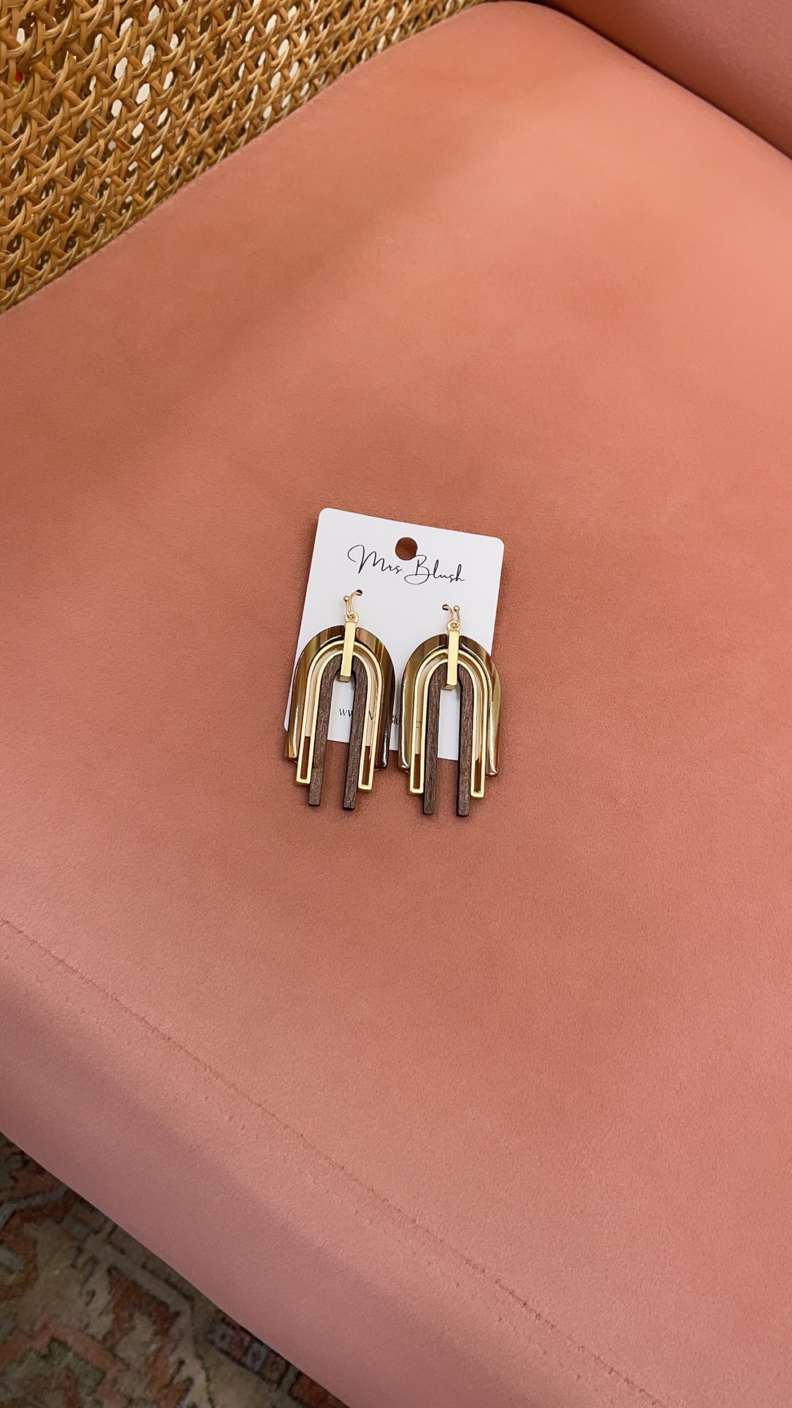 EMI EARRINGS