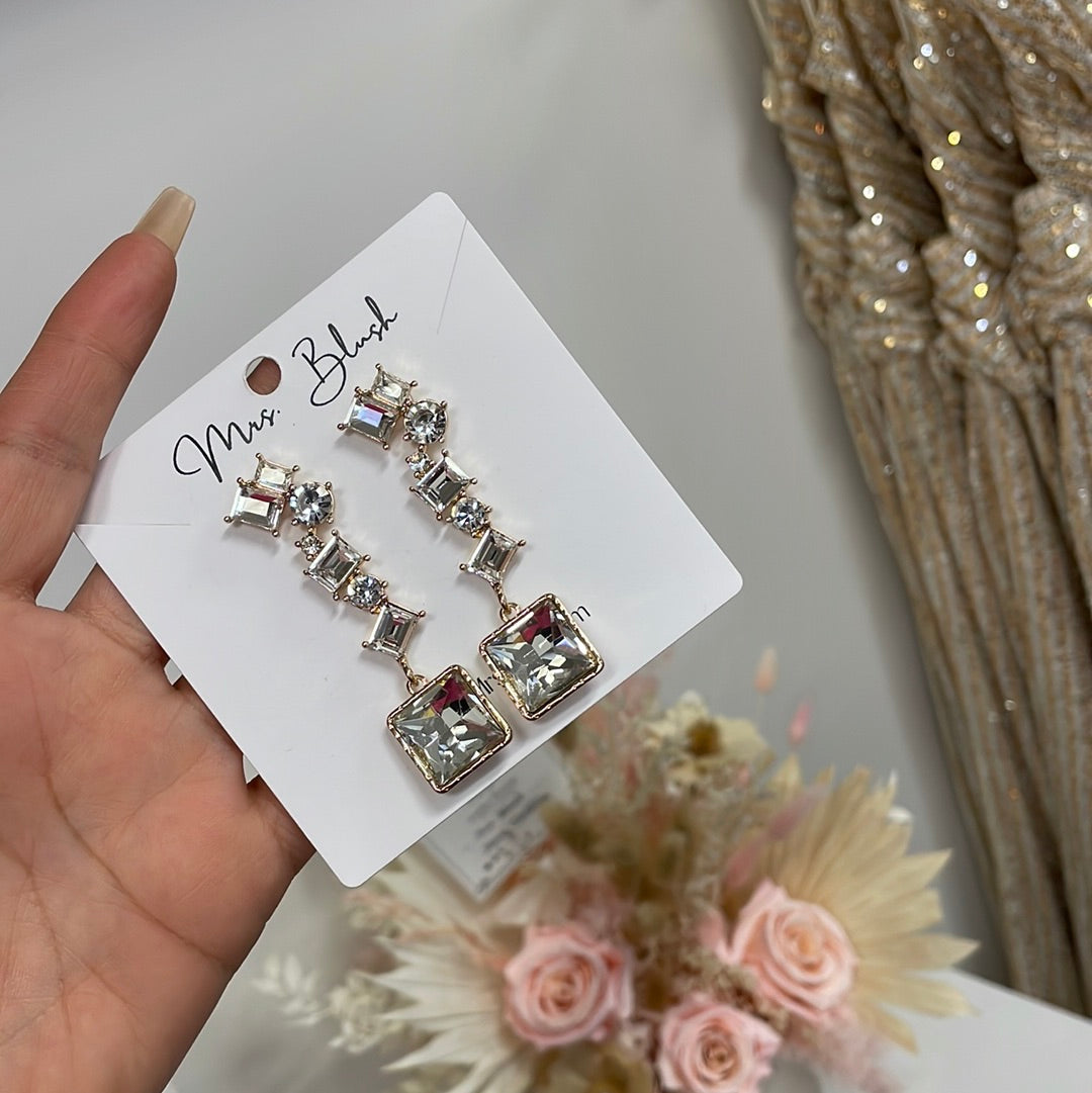 OLIVIA EARRINGS