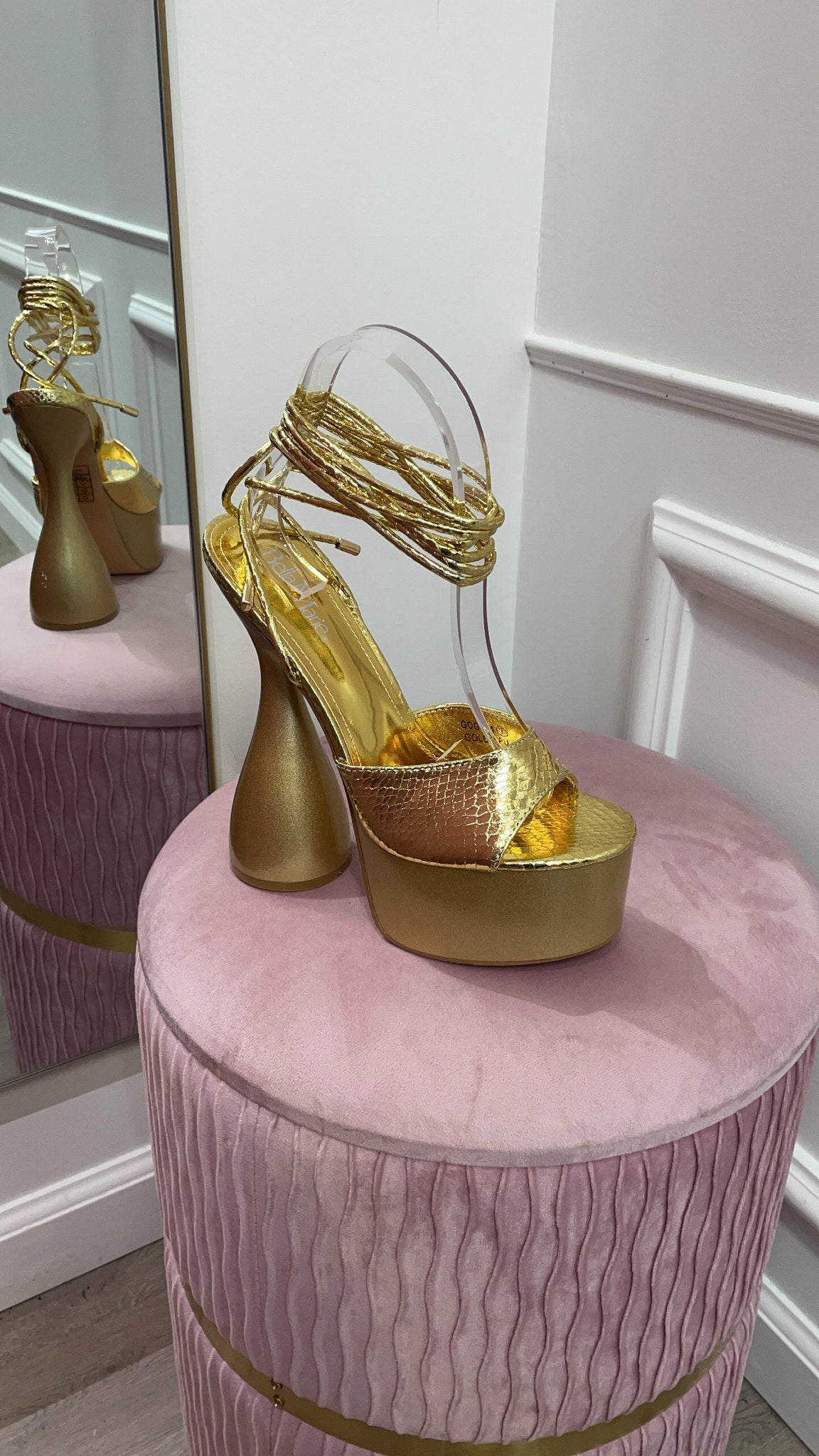 GOLDIE PUMPS