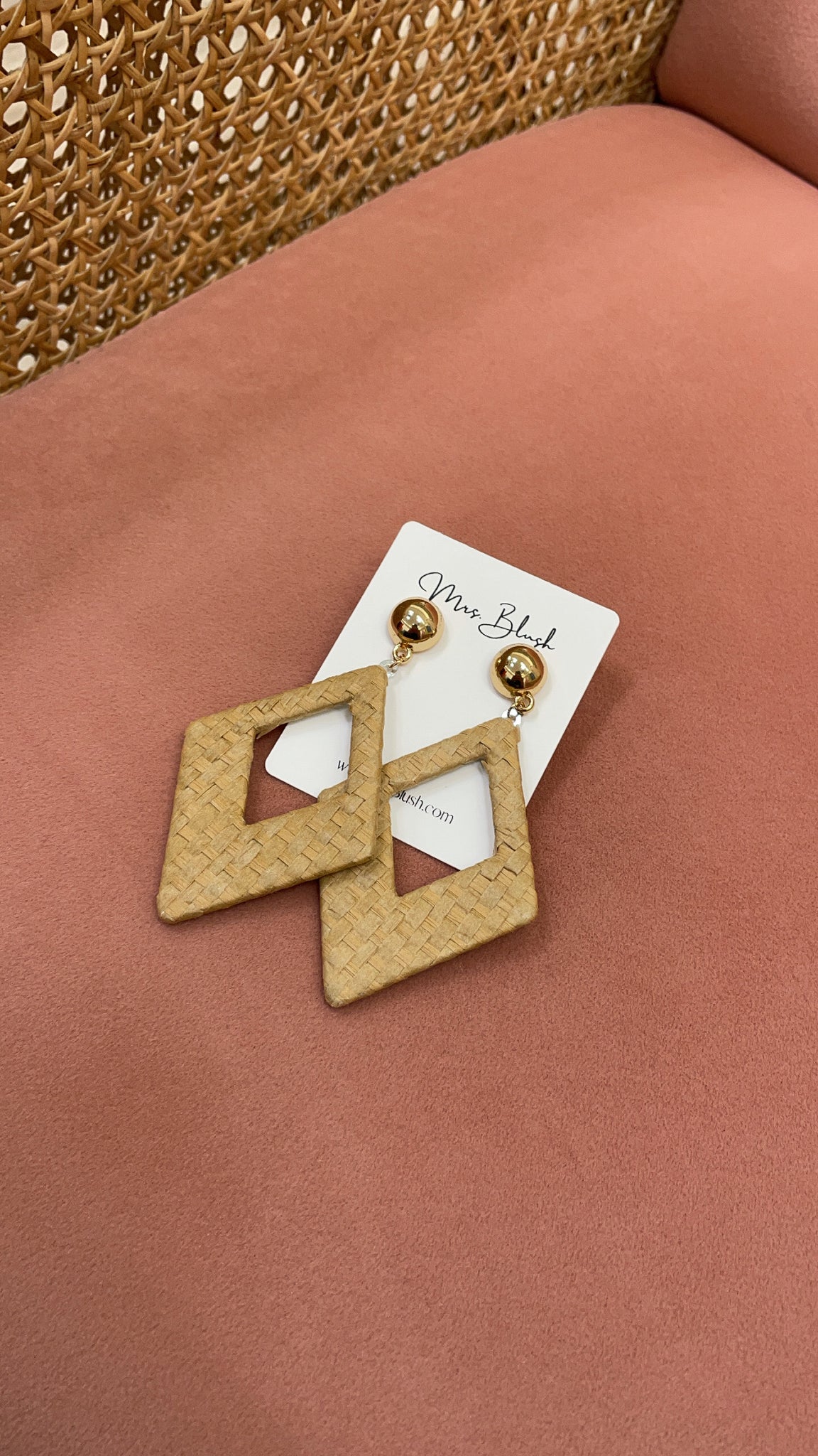 JASMINE EARRINGS-TAN