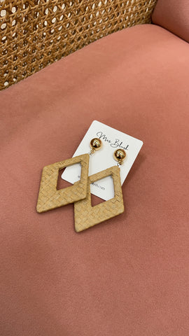 JASMINE EARRINGS-TAN
