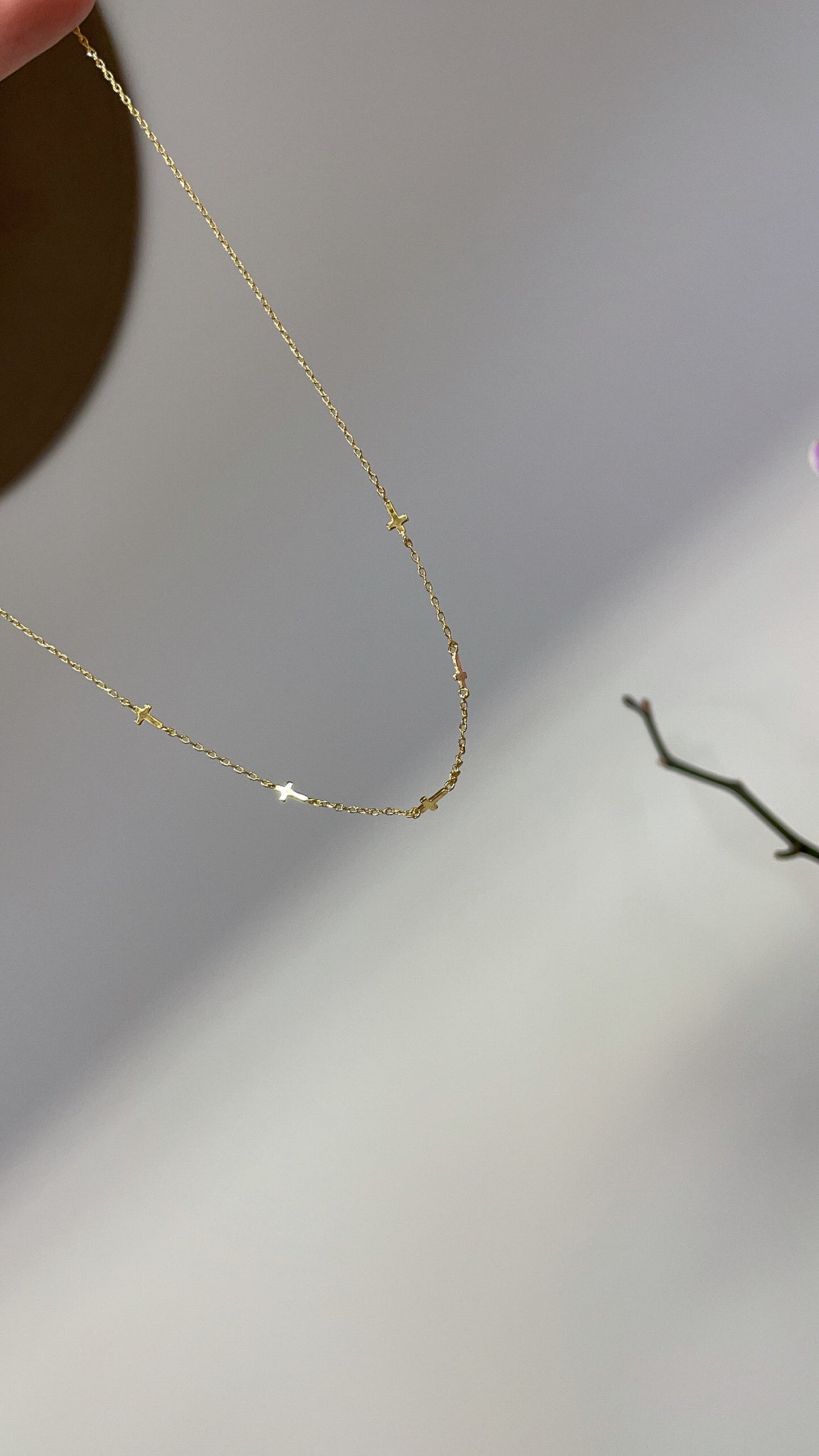 DIVINE NECKLACE