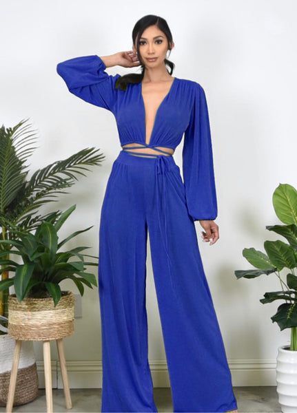 PRIVATE ISLAND SET-ROYAL